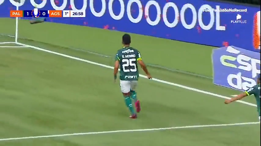 Vídeo: Gabriel Menino marca segundo gol do Palmeiras contra o Água Santa; veja na narração de Silvio Luiz