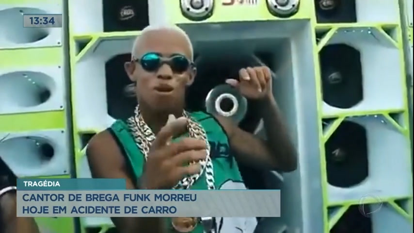 Vídeo: Cantor Mc Biel Xcamoso morre em acidente de carro em Recife