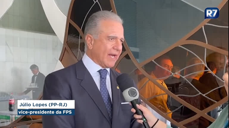 Vídeo: Frente Parlamentar de Serviços quer alíquota diferenciada com reforma tributária