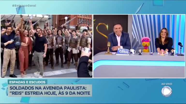 Vídeo: Atores de Reis acompanham ação na Avenida Paulista (SP) para promover nova temporada da série