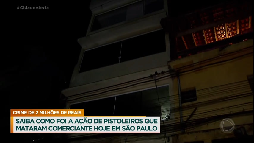 Vídeo: Comerciante é morto por grupo de criminosos em São Paulo
