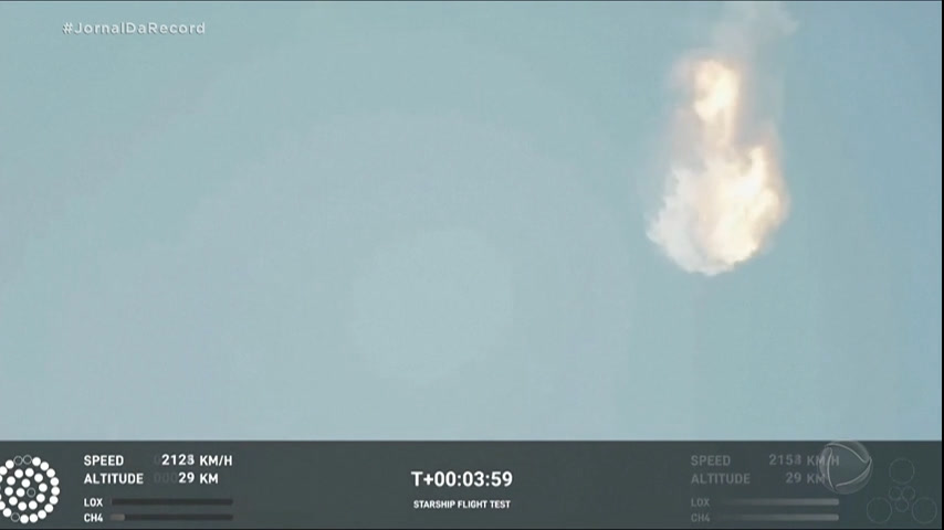 Vídeo: Foguete da SpaceX projetado para transportar seres humanos explode durante teste