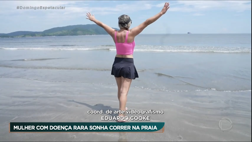 Vídeo: Superação em Ação: Mulher com doença rara realiza o sonho de correr na praia