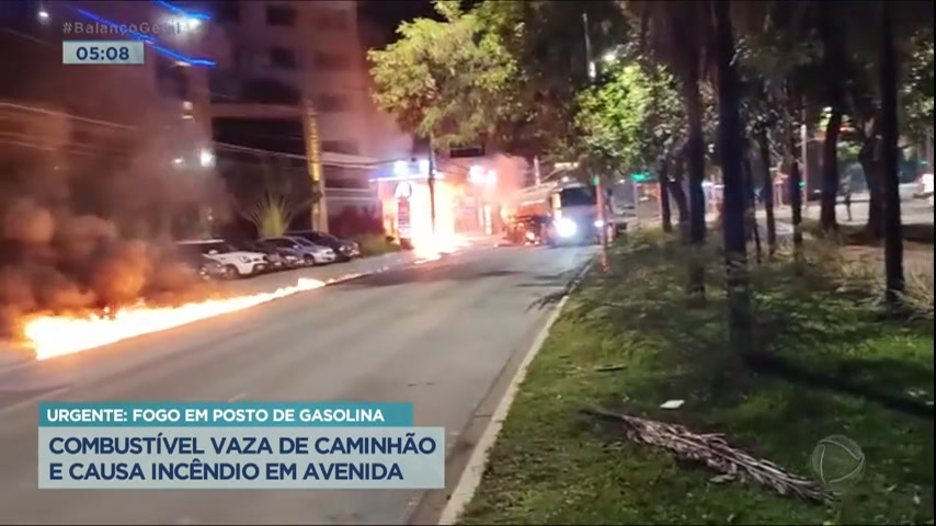 Vídeo: Posto de gasolina pega fogo durante abastecimento em São Paulo