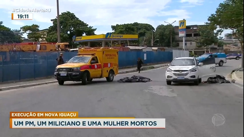 Vídeo: Três pessoas são assassinadas em Nova Iguaçu