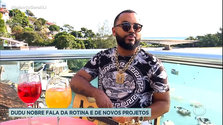 Vídeo: Perto de completar 50 anos, Dudu Nobre fala sobre novos projetos e vida pessoal