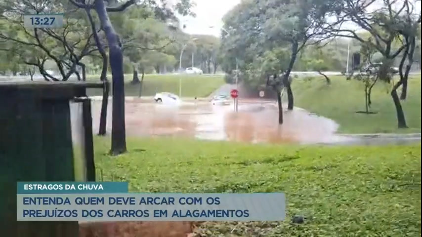 Vídeo: Saiba quem deve arcar com os prejuízos dos carros em alagamentos causados por chuvas