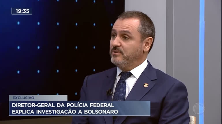 Vídeo: Diretor-geral da Polícia Federal explica investigação a Bolsonaro