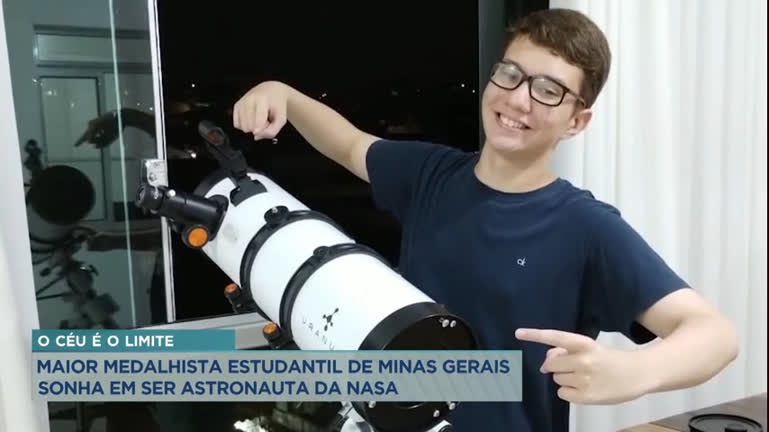 Vídeo: Maior medalhista estudantil de Minas Gerais sonha em ser astronauta
