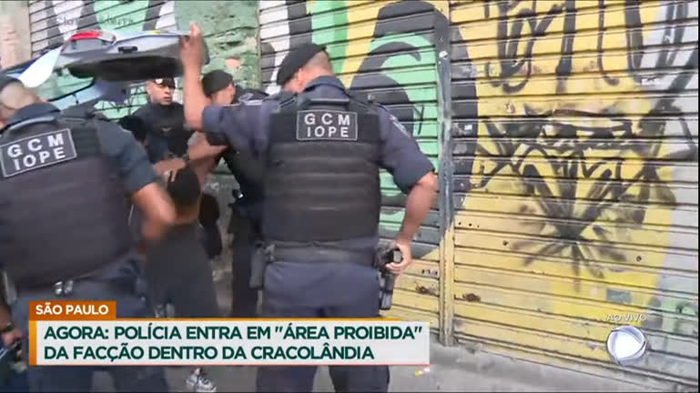 Vídeo: Cidade Alerta flagra ao vivo momento de tensão durante ação da GCM na Cracolândia, em SP