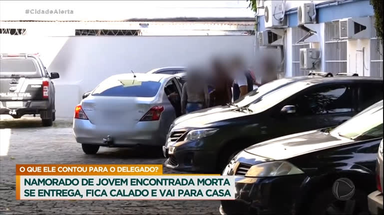 Vídeo: Suspeito de matar a namorada se entrega à Polícia no ES