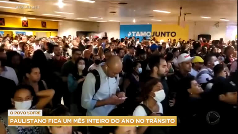 Vídeo: Pesquisa indica que paulistano fica de 25 a 30 dias no transporte por ano, por causa do trânsito
