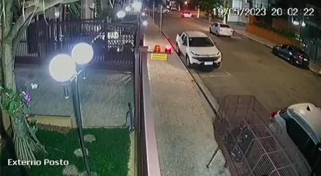 Vídeo: Homem é baleado após assalto em bairro nobre da zona sul de São Paulo