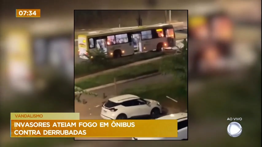 Vídeo: Ônibus é incendiado durante ação de desocupação em São Sebastião (DF)