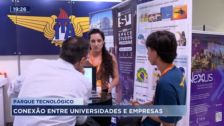 Vídeo: Evento conecta universidades e empresas
