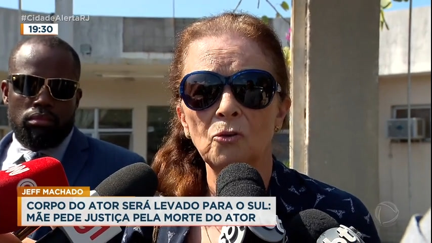 Vídeo: Mãe de Jeff Machado pede Justiça: "parece um filme de terror"