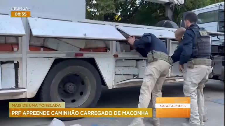 Vídeo: Polícia Rodoviária Federal apreende mais de uma tonelada de maconha em caminhão na zona norte do Rio