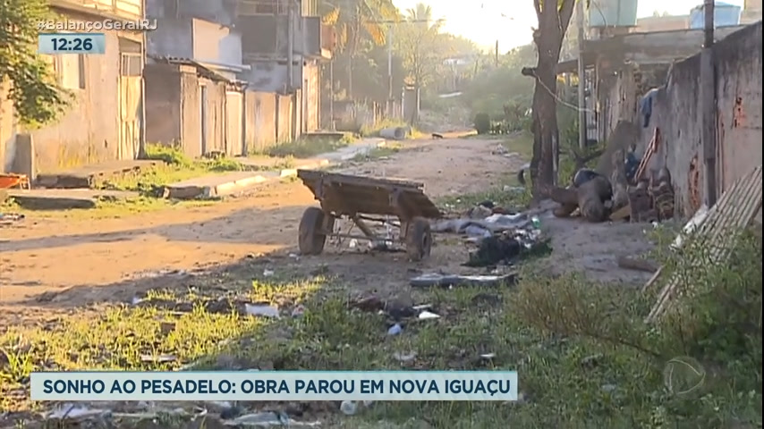 Vídeo: Obra parada há três meses causa dificuldades a moradores em Nova Iguaçu, Baixada Fluminense