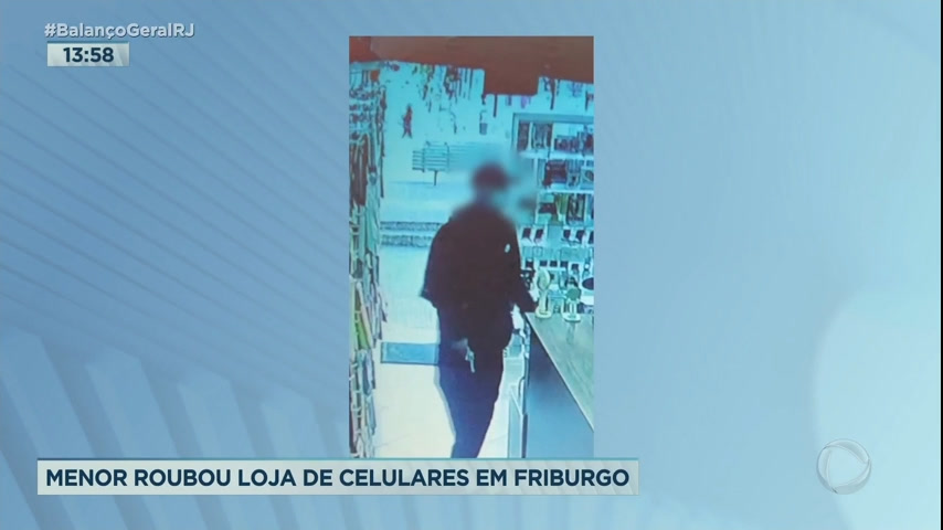 Vídeo: Menor é apreendido após roubar loja de celulares na Região Serrana