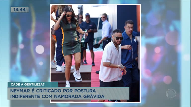 Vídeo: Neymar é criticado por postura indiferente com namorada grávida