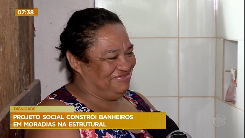 Vídeo: Projeto Social constrói banheiros em casas da Cidade Estrutural (DF)
