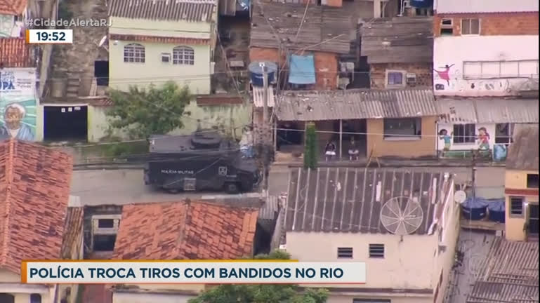 Vídeo: Polícia Militar faz operações em comunidades nas zonas norte e oeste do Rio