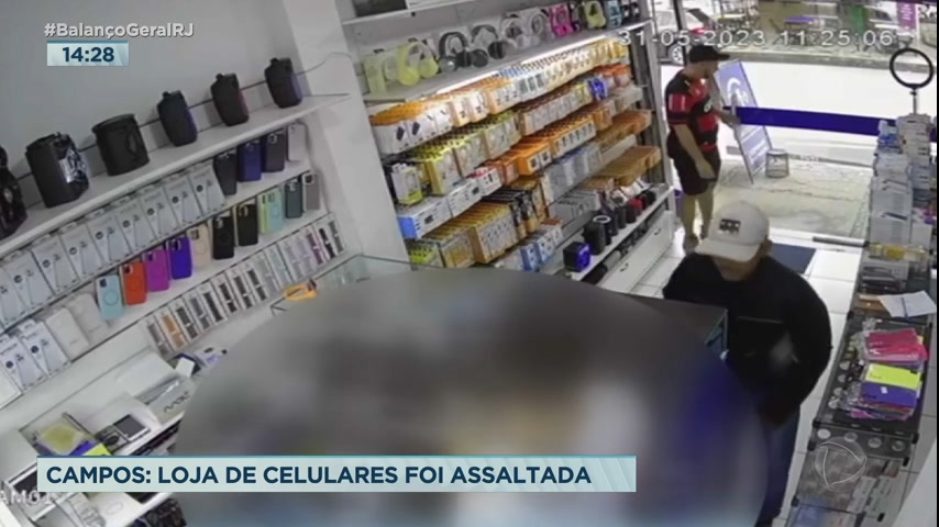 Vídeo: Loja de celulares é assaltada pela segunda vez no Norte Fluminense