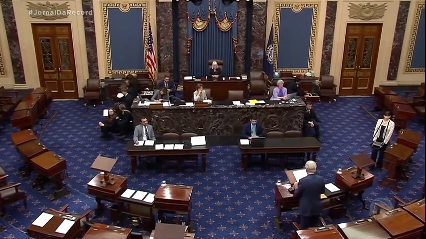 Vídeo: Senadores americanos correm para aprovar projeto que suspende teto de gastos nos EUA