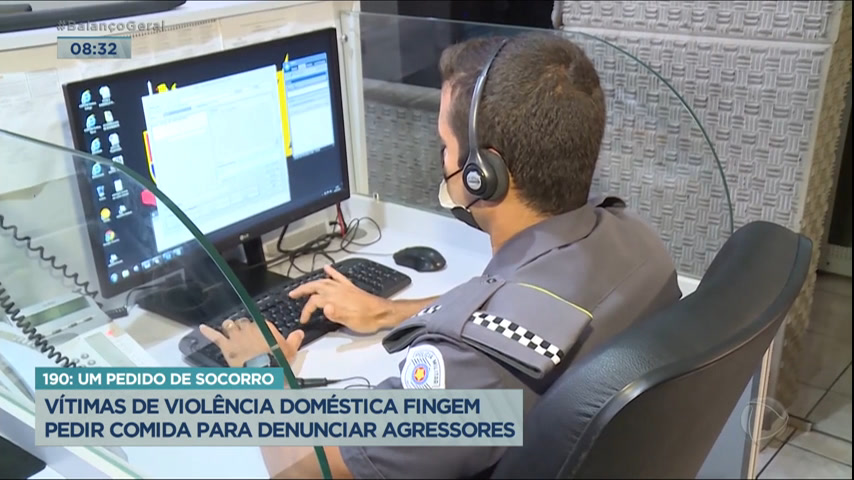 Vídeo: Mulher liga para a polícia e pede cotação de "frete" para denunciar violência doméstica