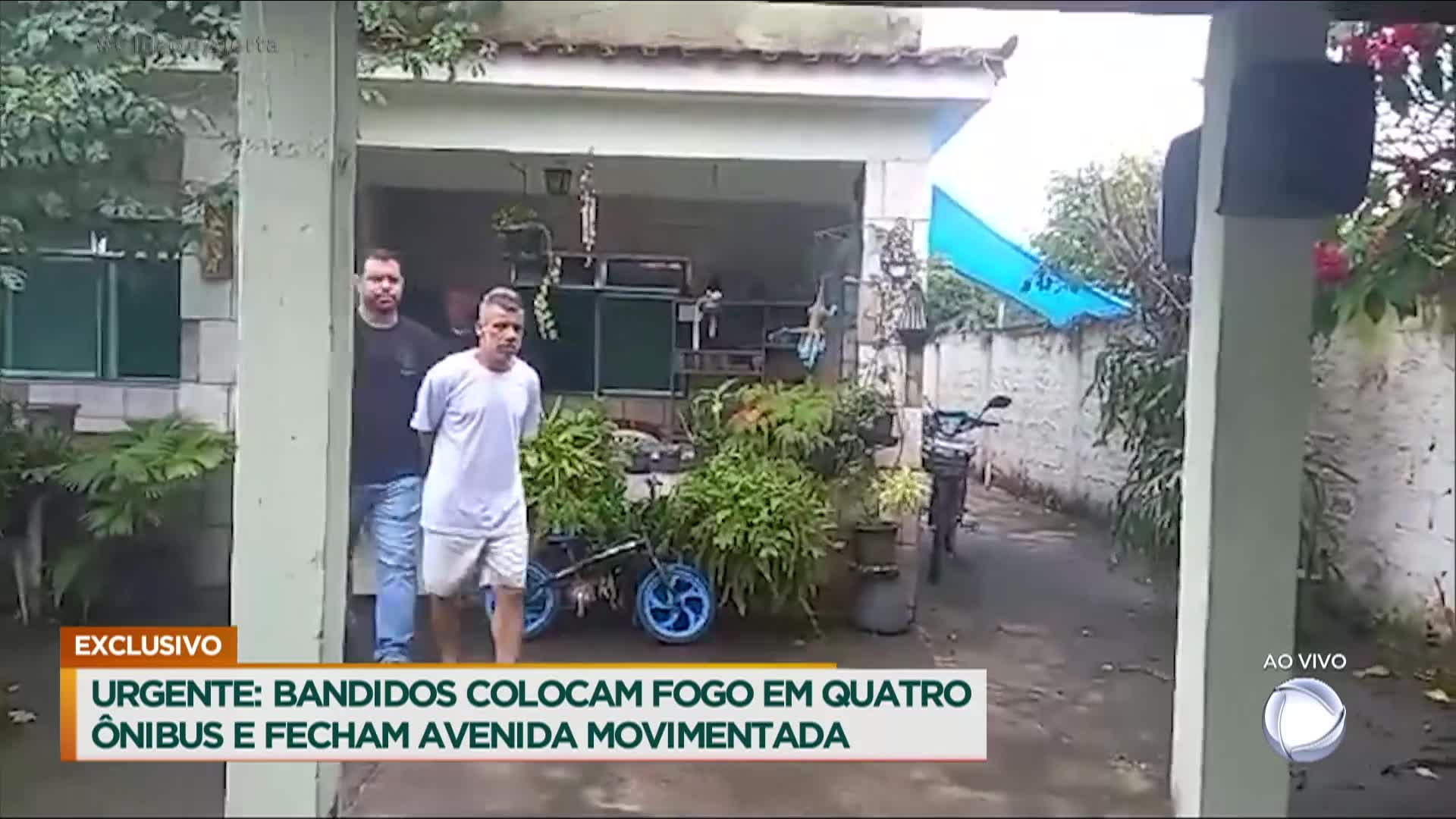 Vídeo: Homem é preso por espancar a própria mãe até a morte no RJ
