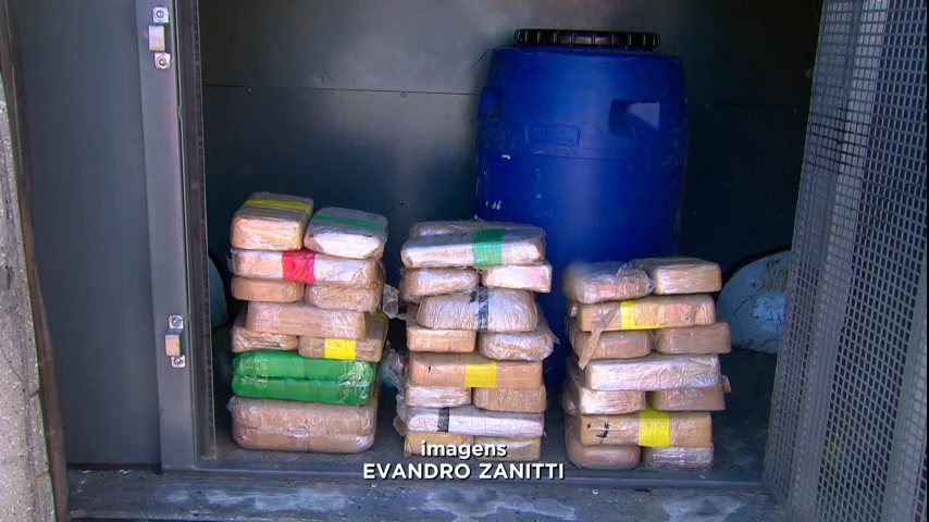 Vídeo: Polícia apreende droga avaliada em R$1,5 milhão na Grande BH