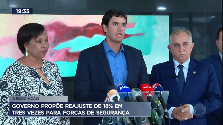 Vídeo: Governo propõe reajuste de 18% em três vezes para forças de segurança