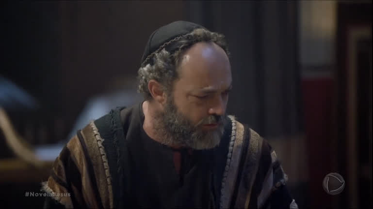 Vídeo: Caifás fica nervoso ao ouvir Livona mencionar traição | Jesus