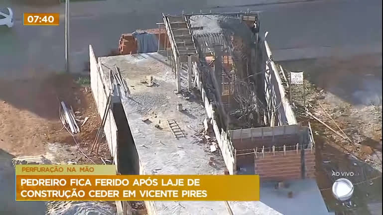 Vídeo: Pedreiro se fere após laje de construção ceder, em Vicente Pires (DF)