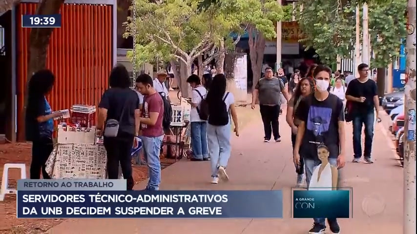 Vídeo: Servidores técnico-administrativos da UnB decidem suspender greve