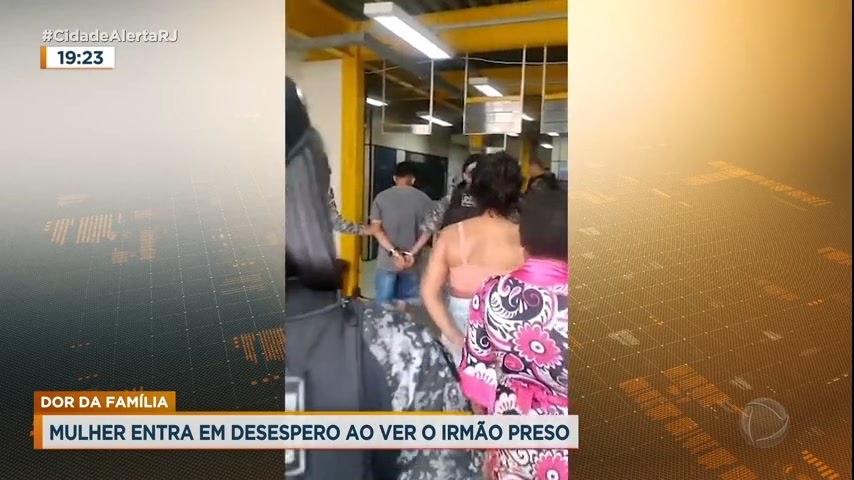 Vídeo: Um homem e duas mulheres são presos depois de arrastão no Rio