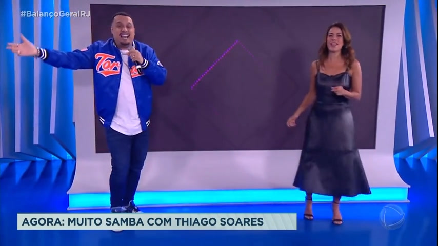 Vídeo: Pagodeiro Thiago Soares canta e fala sobre suas origens no Balanço Geral de Sábado
