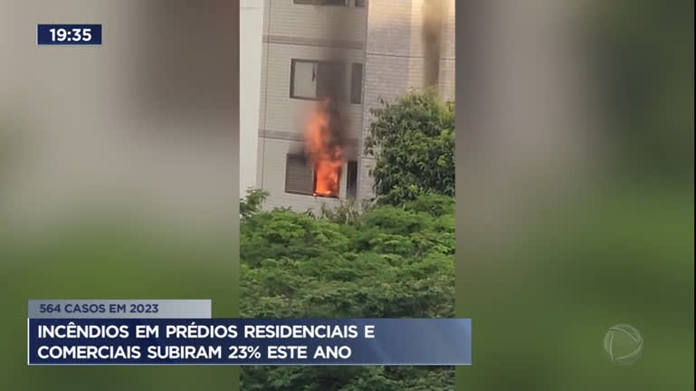 Vídeo: Incêndios em prédios residenciais e comerciais subiram 23% este ano