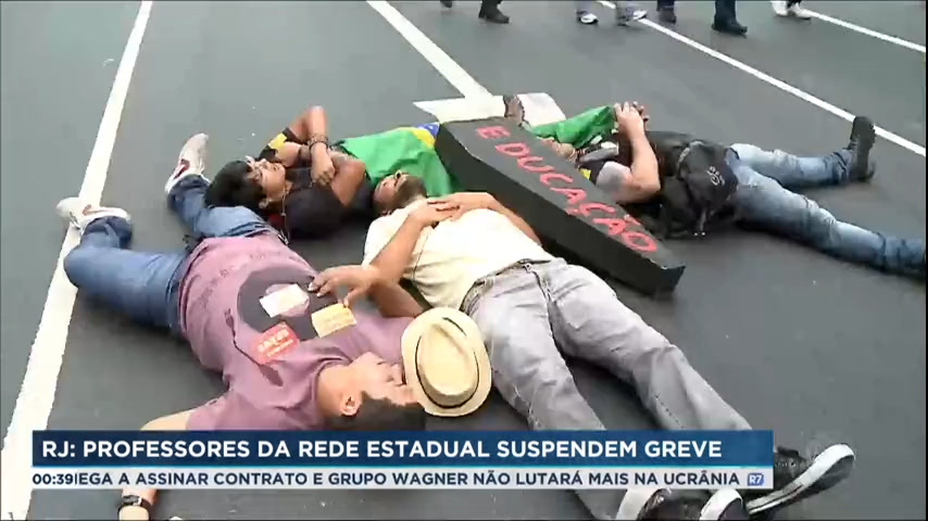 Vídeo: Professores da rede estadual do Rio de Janeiro suspendem greve após 44 dias