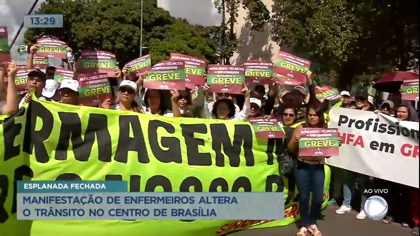 Vídeo: Manifestação de enfermeiros altera o trânsito no centro de Brasília