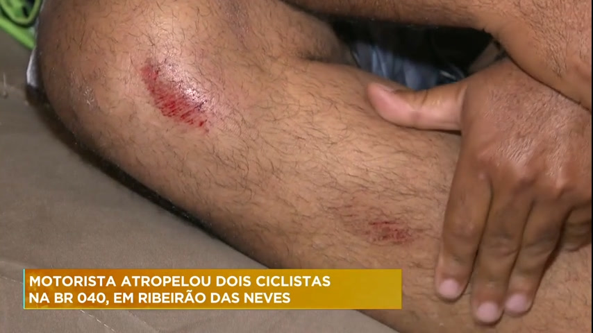 Vídeo: Dois ciclistas são atropelados por um carro na BR-040 em Ribeirão das Neves (MG)