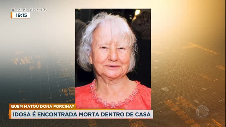 Vídeo: Idosa de 82 anos é encontrada morta dentro de casa no centro do Rio