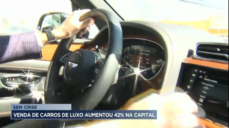 Vídeo: Venda de carros de luxo cresceu 42% comparado ao primeiro semestre de 2022 em Belo Horizonte