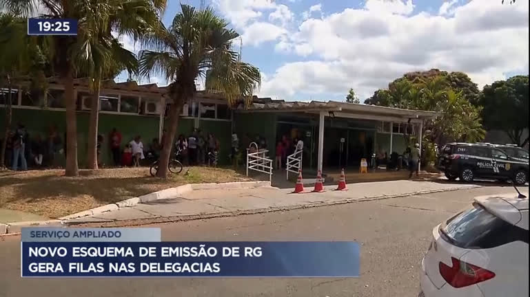 Vídeo: Novo esquema de emissão de RG gera filas nas delegacias