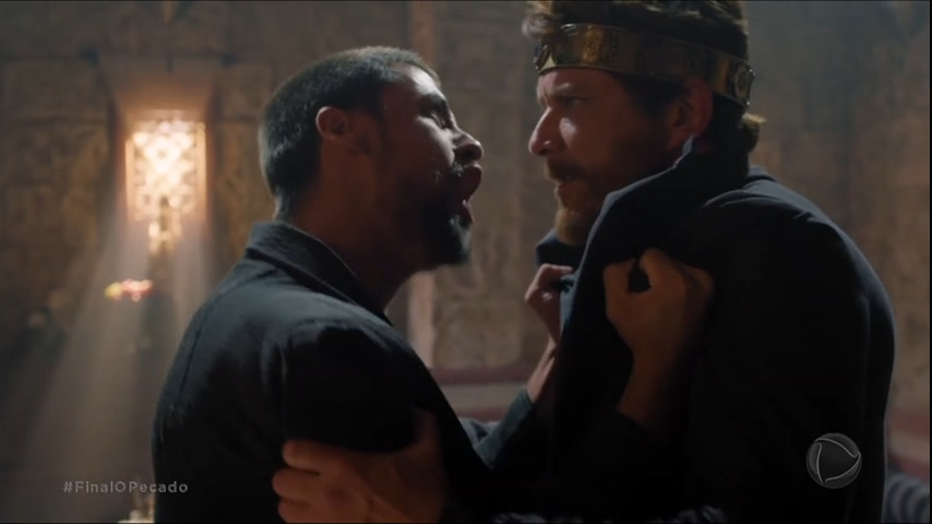 Vídeo: Davi é empurrado por Amnon e bate com a cabeça durante briga dos filhos | Reis