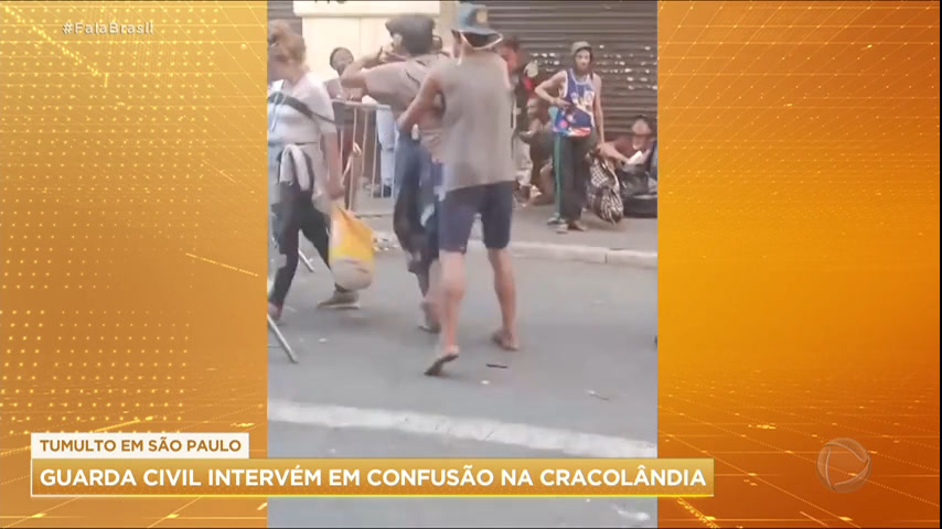 Vídeo: Tumulto provocado por usuários de drogas na Cracolândia, em SP, assusta moradores