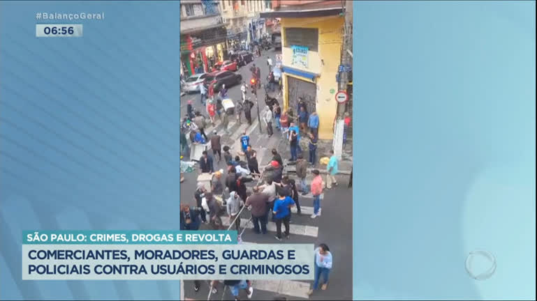 Vídeo: Criminosos invadem loja, fazem a limpa e provocam confusão no centro de São Paulo
