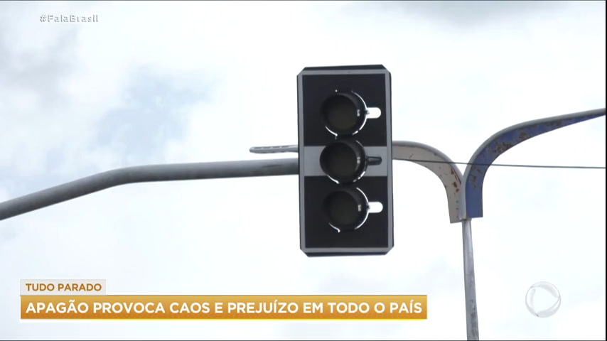 Vídeo: Apagão atinge 25 estados e DF e causa transtornos aos brasileiros
