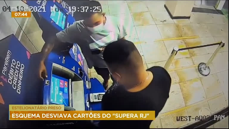 Vídeo: Polícia prende suspeito de liderar quadrilha de estelionato em Angra dos Reis (RJ)