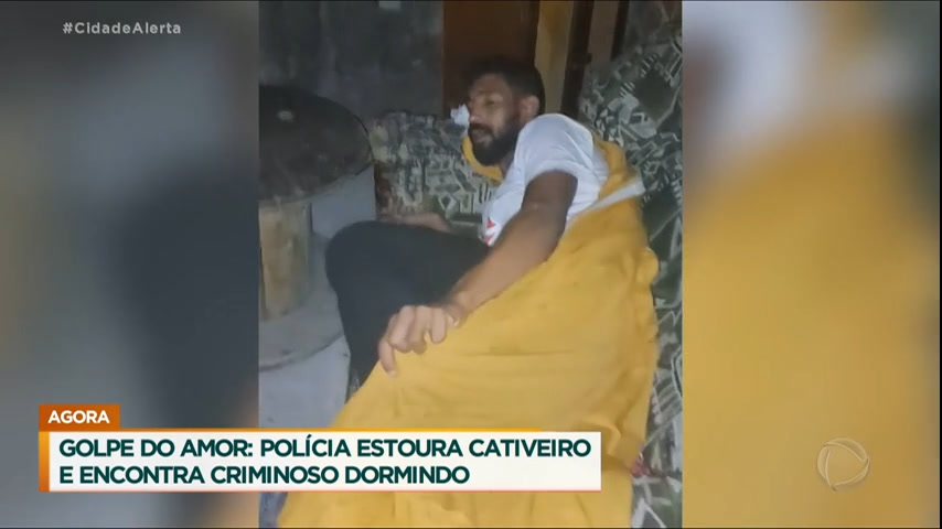 Vídeo: Polícia estoura cativeiro de quadrilha do 'golpe do amor' em SP e prende suspeito dormindo